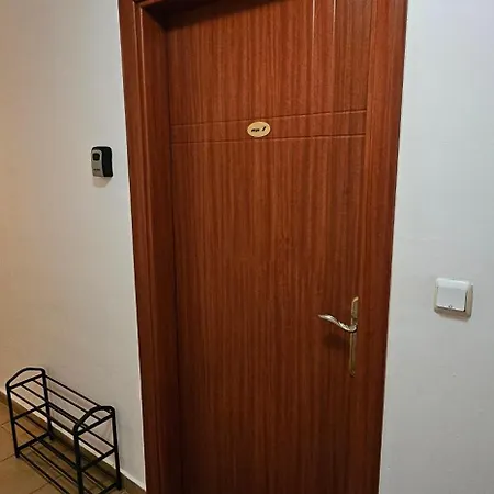 Rainbow 2 7 アパート *